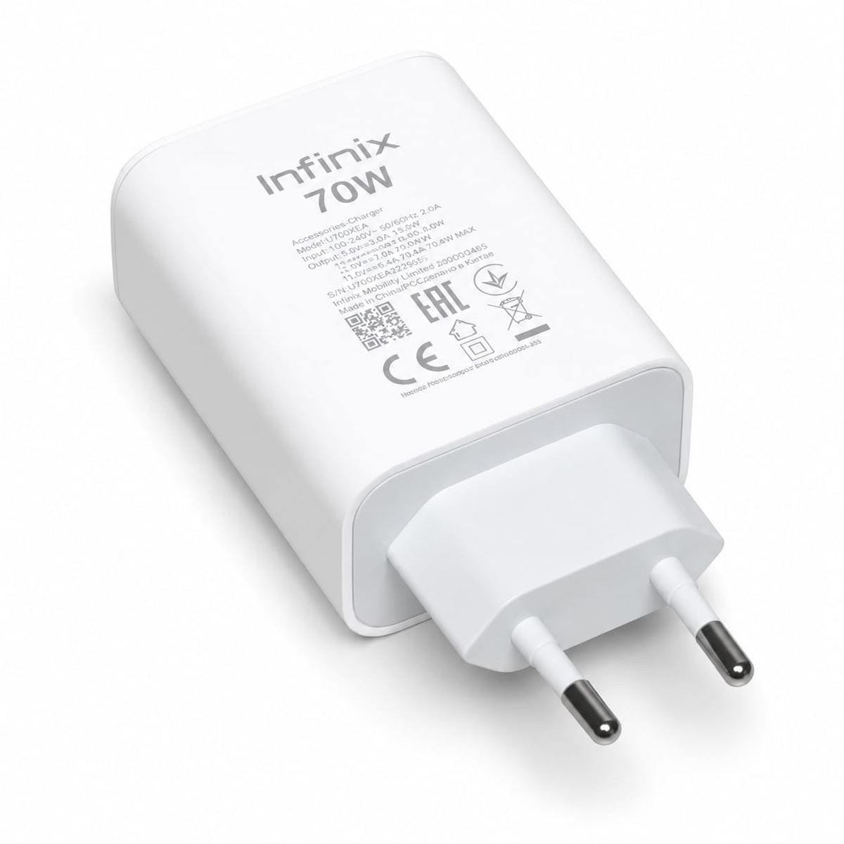 Infinix U700XEA 70W fast charger with USB-A to Type-C cable in white